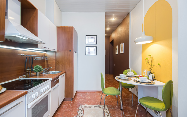 Квартира GM Apartments в Сталинской высотке