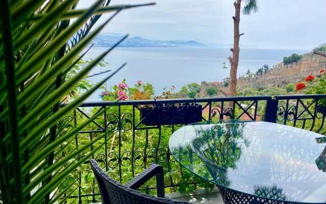 Castle Alanya Boutique-Hotel
