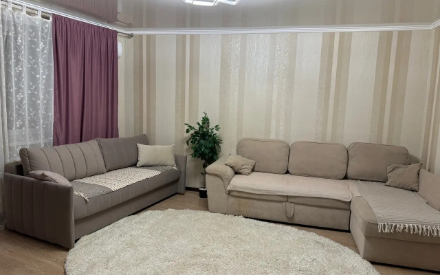 Two-room premium apartment on Katukova 23