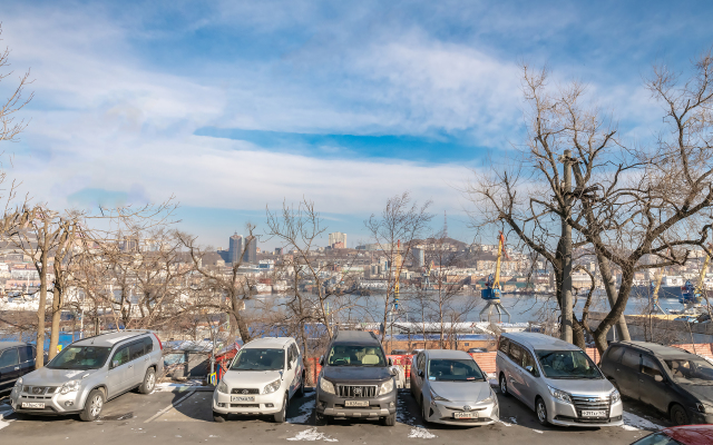 Апартаменты TopHouse на Калинина 105, 3