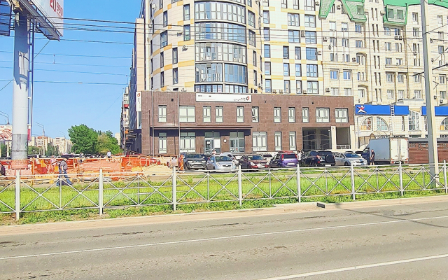 Delovoy Tsentr Omska Apartments