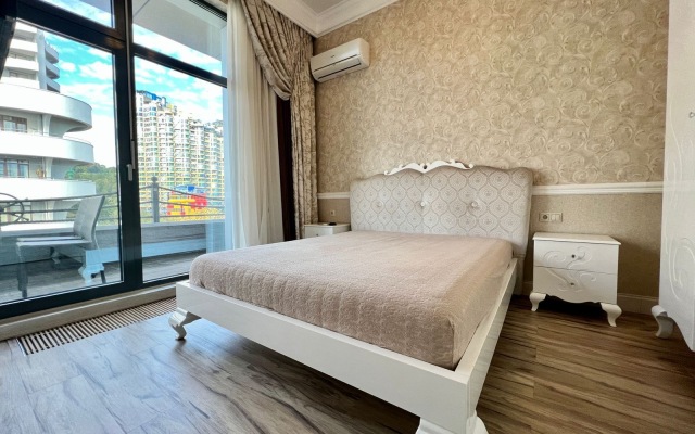 Appart Na 1 Linii Morya Apartment