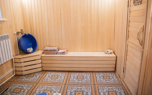 Банно-гостевой комплекс Старый город