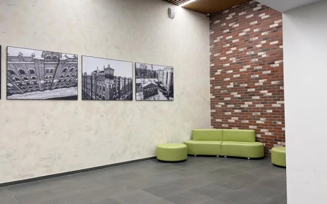 Двухкомнатные апартаменты Этажидейли возле ЖД вокзала