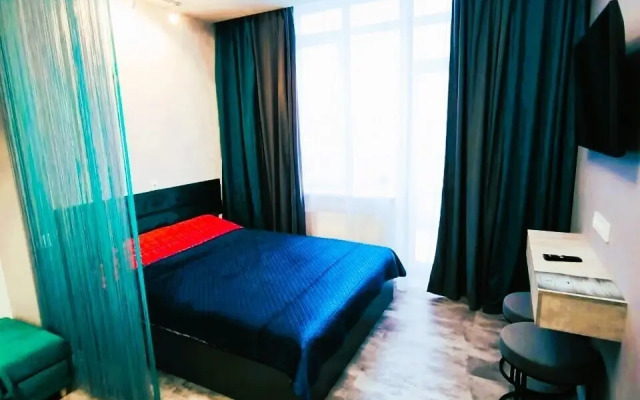 Na Ulitse Krestinskogo 35 Flat