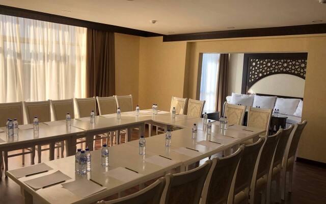 Orient Star Varahsha Hotel