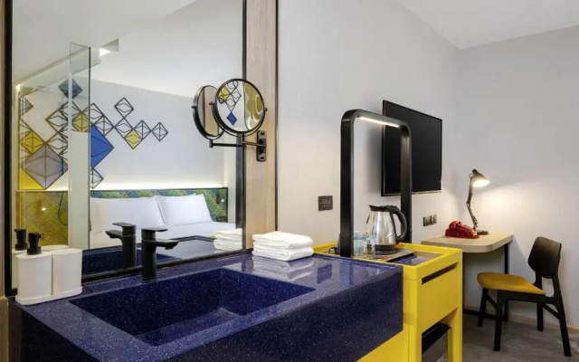 Ibis Styles Bangkok Silom