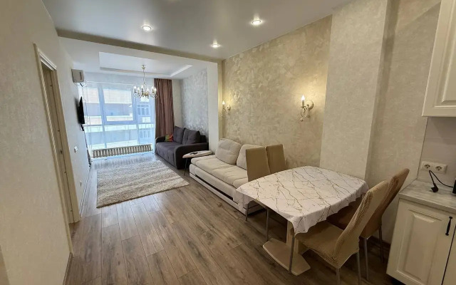 886 Na Krymskoy 89 Apartments