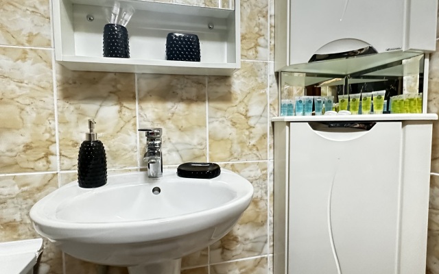 3 rooms Zhetysu 1 Flat