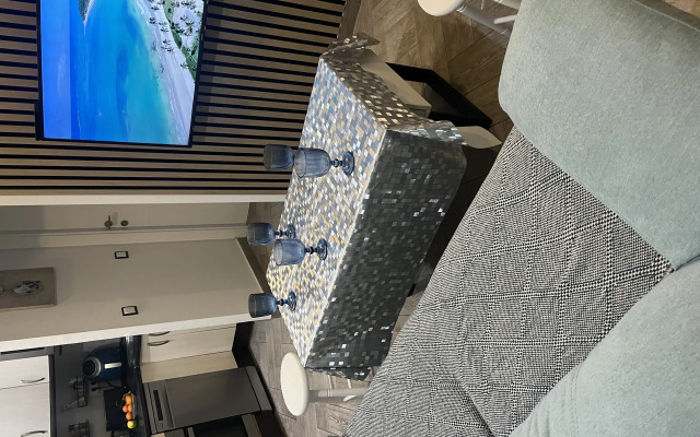 S Terrasoy U Metro Flat