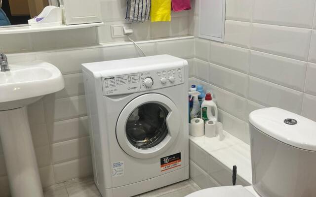 Kvartira V Belyaevo Apartments