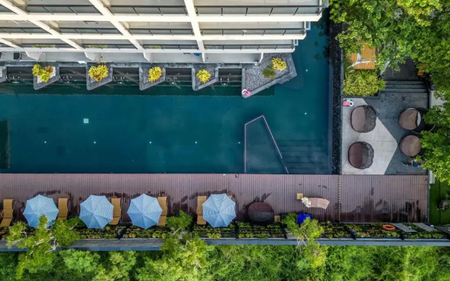 Golden Tulip Pattaya Beach Resort