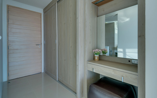 Veloche Group by Continent Apartments