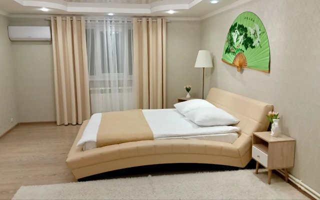 Двухкомнатная квартира в Частном Доме с Отдельным Входом