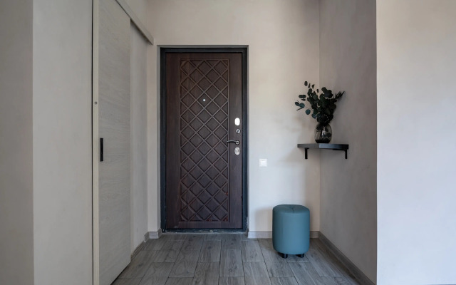 Uyutnaya vozle gornoj reki. Kvatro 28 Flat
