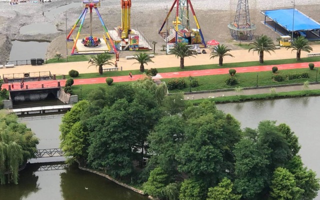 Апартаменты Orbi city Roman