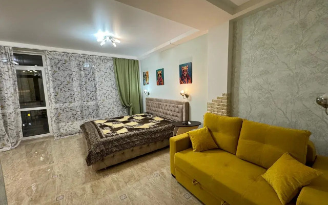 Uyutnaya ryadom s mamaevym kurganom Flat