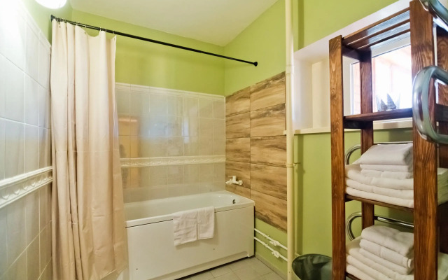 Bolshoy Kottedzh Dlya Vashikh Meropriyatiy Private House