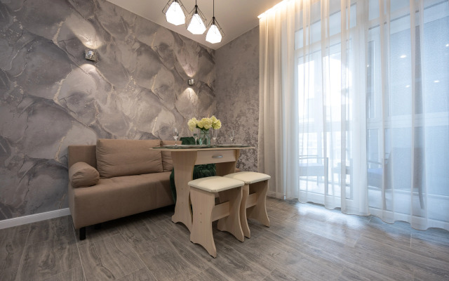 Lovelyhome39 u Forta №2 Bronzart Apartments