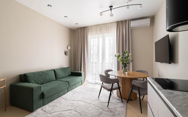 Квартира Двухкомнатная с кондиционером в ЖК Три Ветра