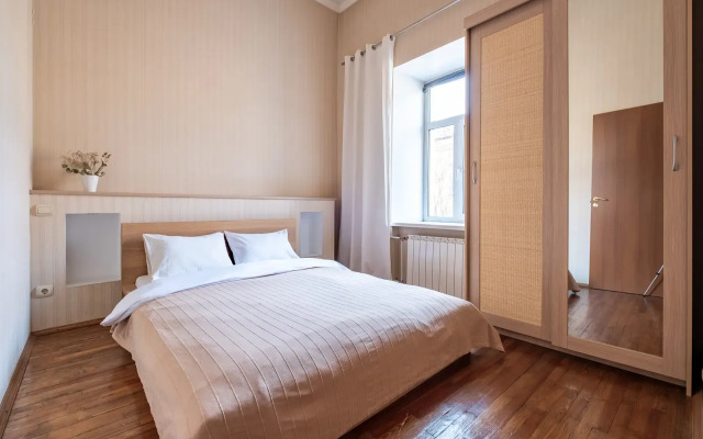 Апартаменты в центре города у метро Чернышевская