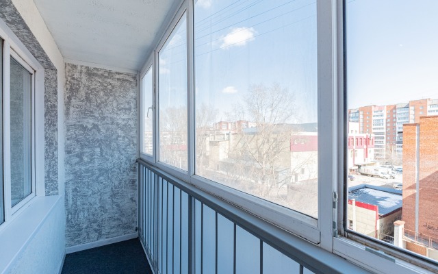 Апартаменты Петровские на Набережной озера 22