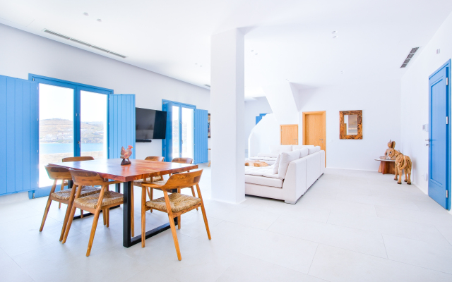Myko Private Heated Pool on Beach Villa