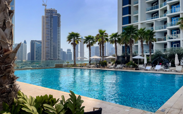 Апартаменты Modern Studio at Damac Maison Prive