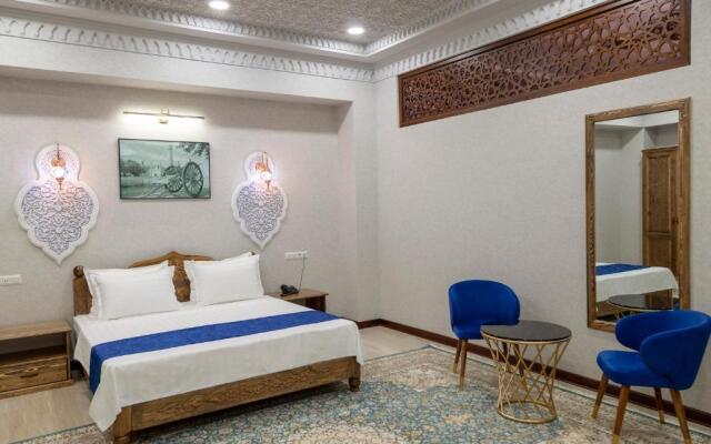 Paradise Plaza Luxury Hotel