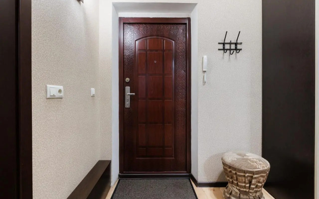 Квартира на Ул Семьи Шамшеных 24к2