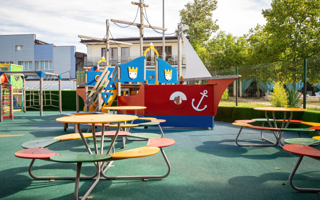 Albatros Hotel