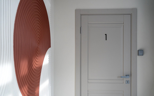 Апартаменты с дизайнерским ремонтом на центральной улице (до 4х гостей)