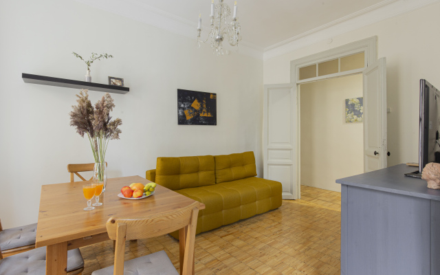 Kvartira V Gostyakh U Aktrisy Apartments