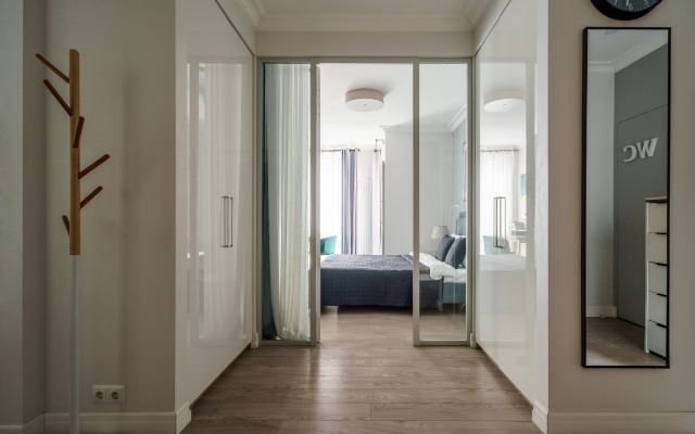 Roskoshnye Dvukhkomnatnye U Moskovskogo Vokzala Apartments