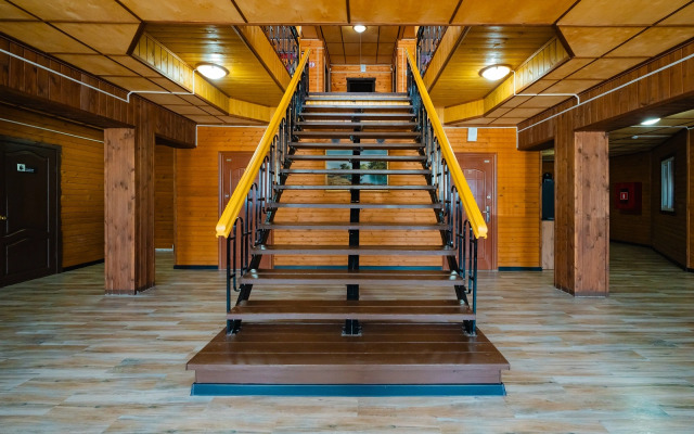 Petrovskiy Bereg Hotel