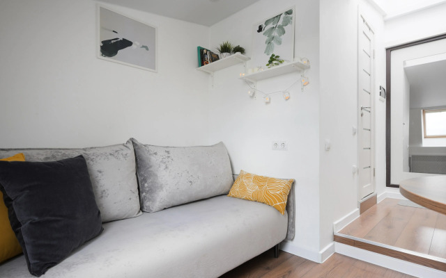 Квартира Студия в мансарде с видом у метро Чернышевская