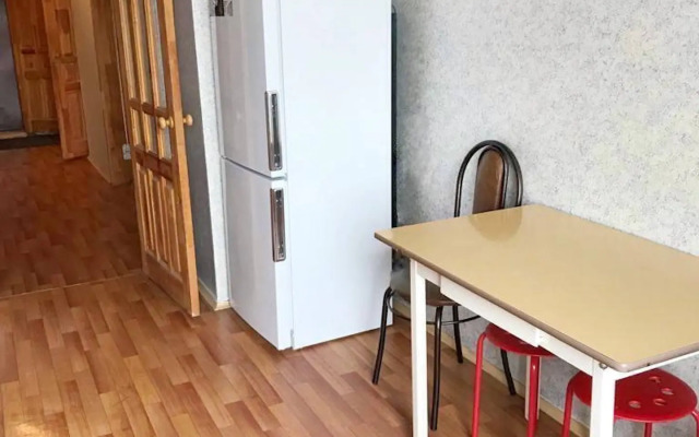 Na Bulvare Pobedy 46B Flat