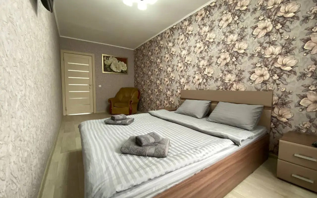 Na Prospekte Mira 197a Flat