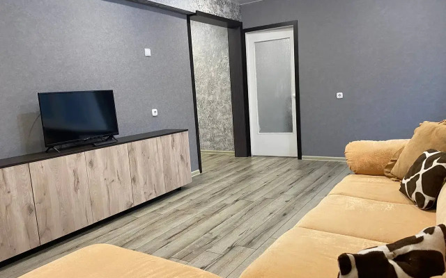 Квартира SeveRent Орджоникидзе 7