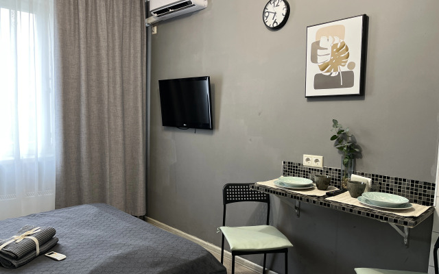 Milaya Studiya Na Sukhanovoy Flat