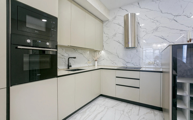 Yalta Plaza Apartments
