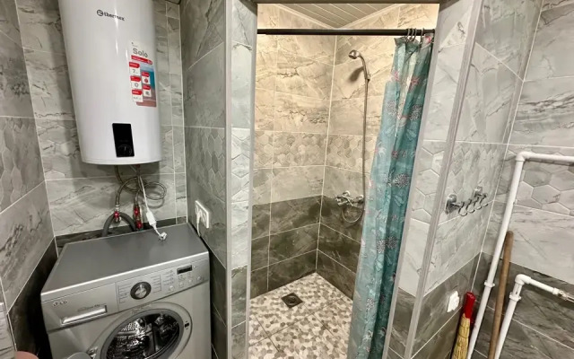 Odnokomnatnie Uzhurskaya Den & Noch 5 Apartments