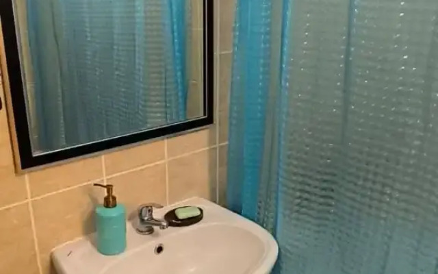 Квартира Ареал однушка возле аэропорта