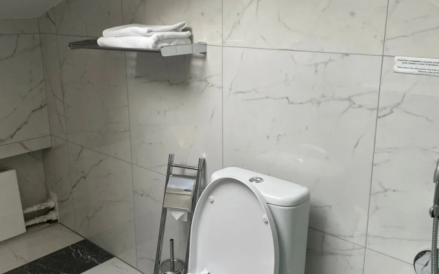 Living quarters Pug on Rubinstein