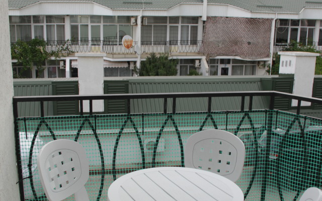 Asmi Apartments 5
