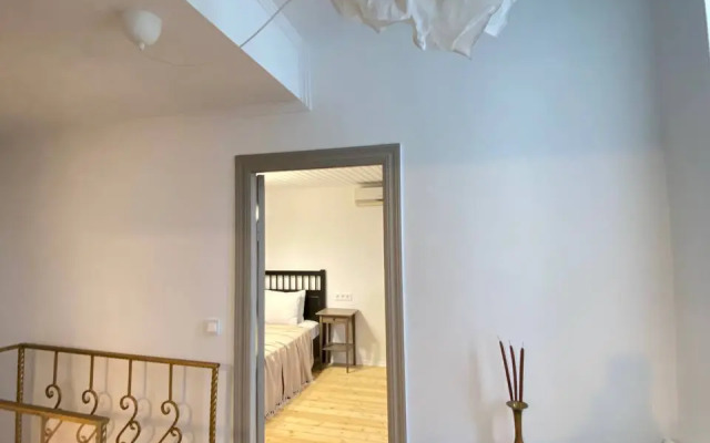 S Sadom I Basseynom Private house