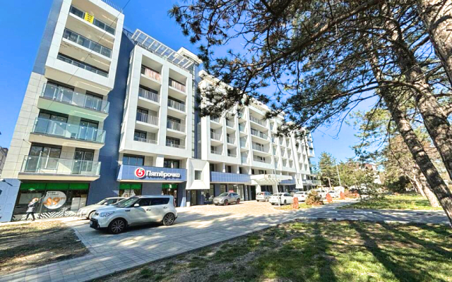 Апартаменты с бассейном с видом на море