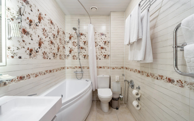 Квартира евро-двухкомнатная просторная с видом на канал