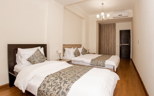 Апартаменты Stay Inn on Buzand Street 17-26