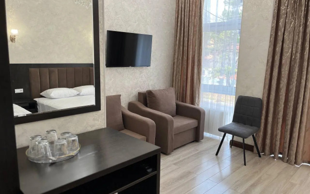 Мини-отель Старк-КМВ